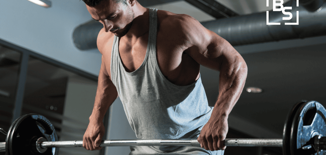 guy lifting weights